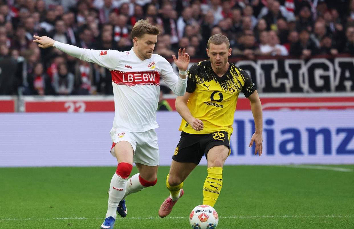 多特蒙德在补时阶段连进两球,以2-0战胜斯图加特,德甲最新积分榜公布