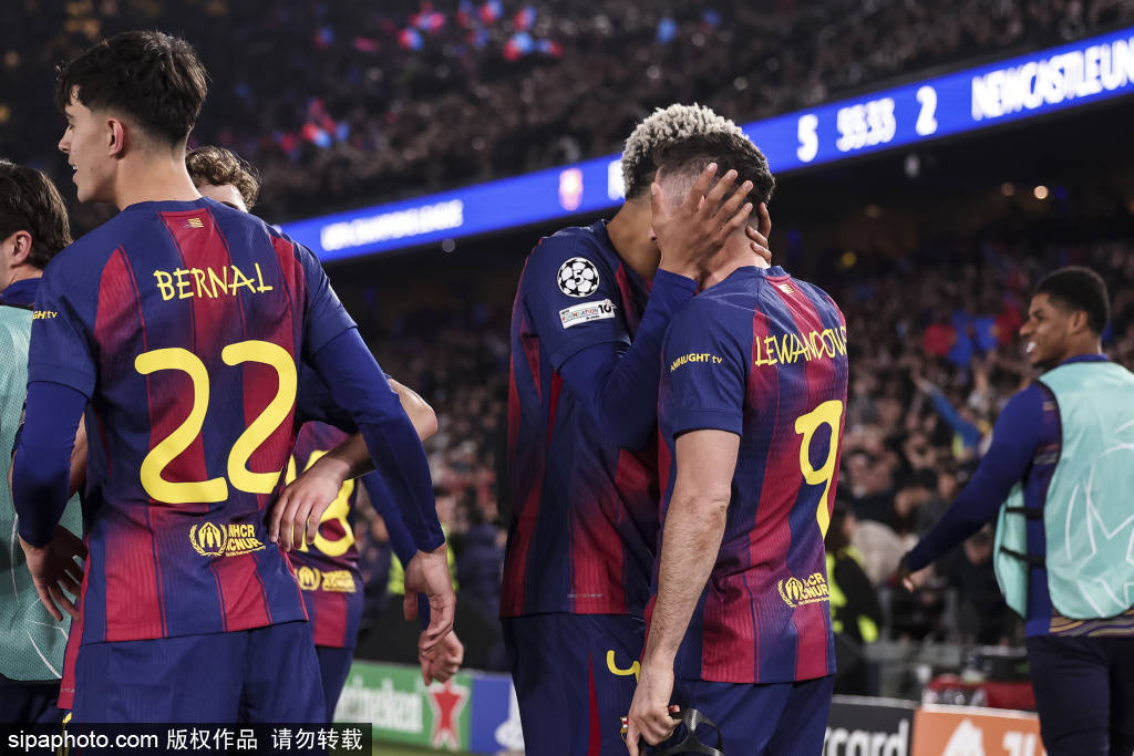西甲“到手”?——诺坎普4-1宣言,巴塞罗那离冠军只差一步